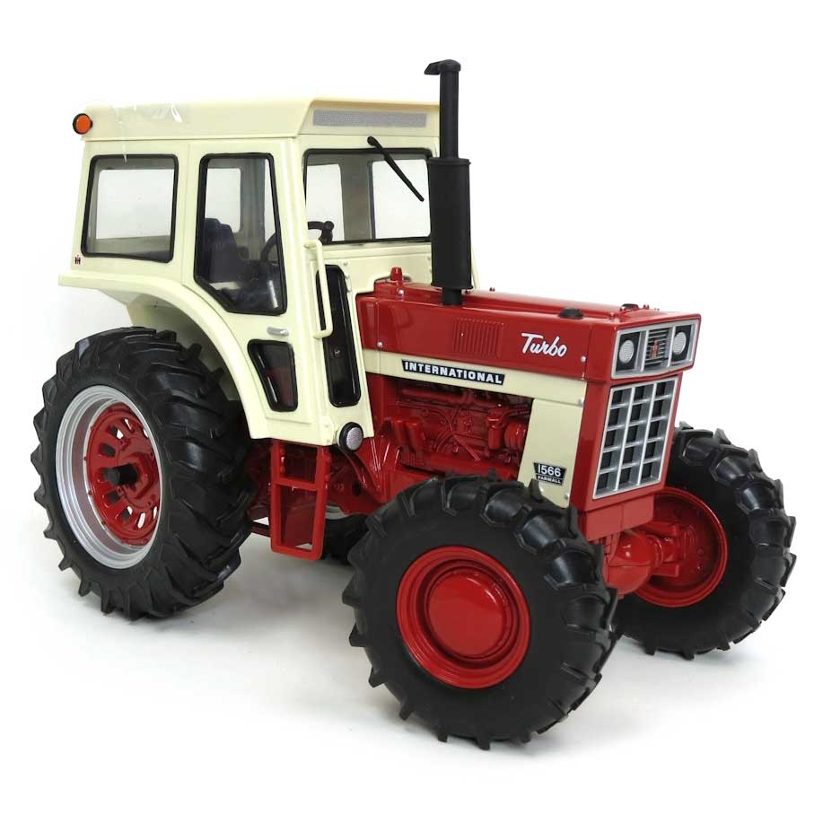 1/16 International Harvester 1566 Tractor with Cab & MFD by ERTL, 2012 National Farm Toy Museum - Image 3