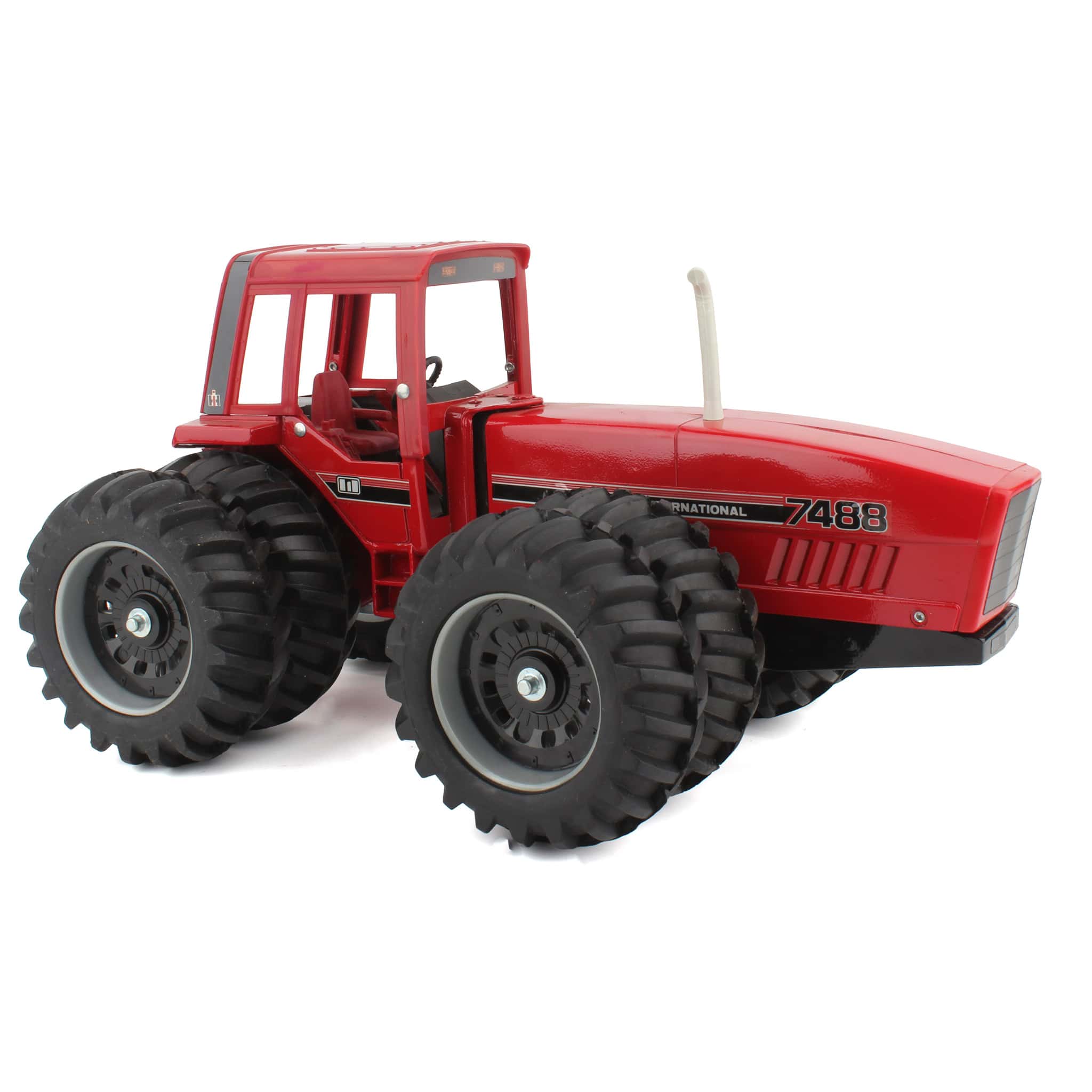 1/16 International Harvester 7488 2+2 Tractor with Duals by ERTL, Dealer Edition - Image 2