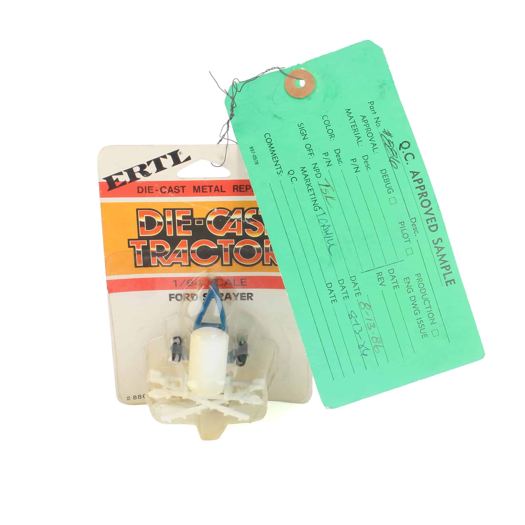 1/64 Ford Blue & White Pull Type Sprayer, 1980s ERTL Factory Production Sample