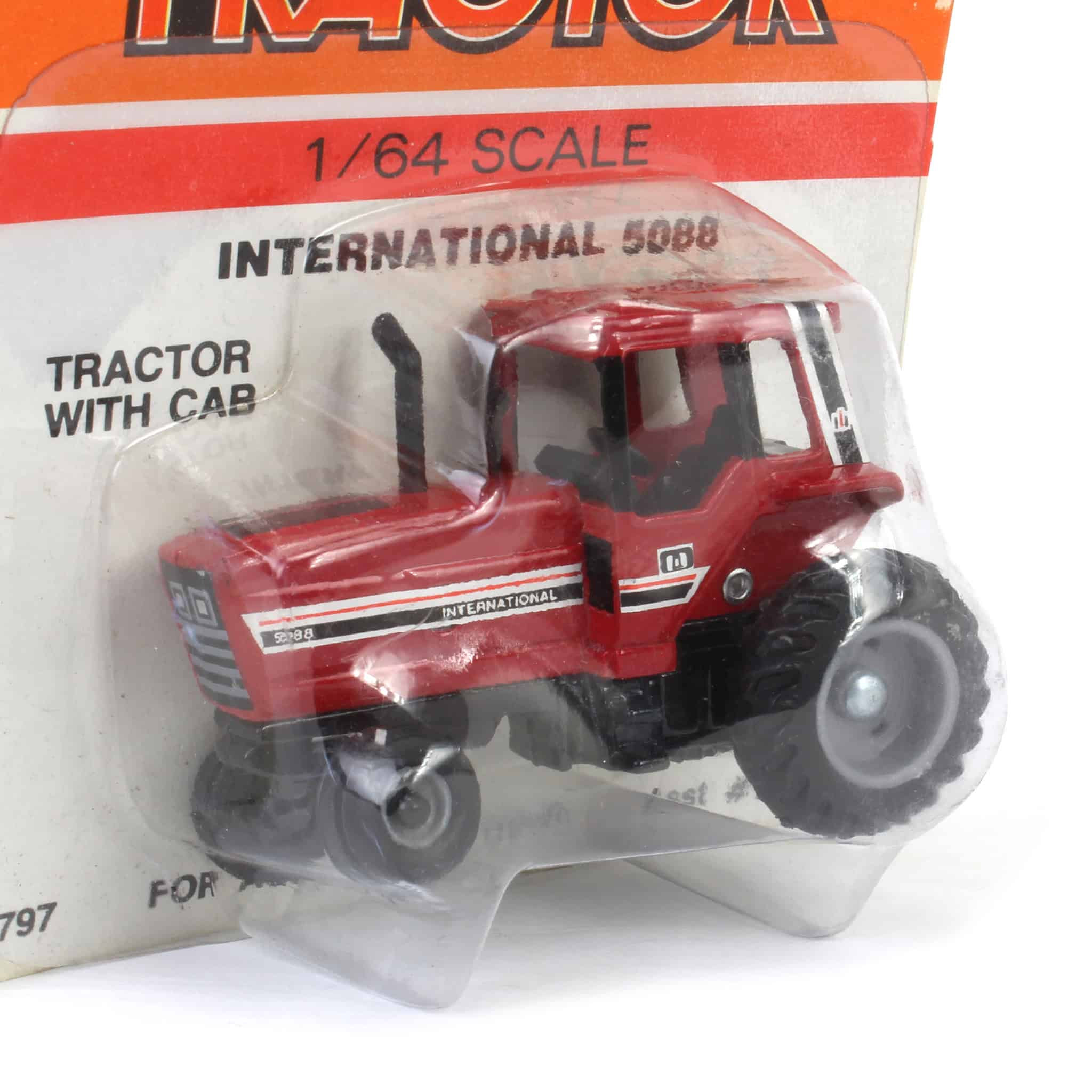 1/64 International Harvester 5088 Tractor with Gray Rims by ERTL - Image 2