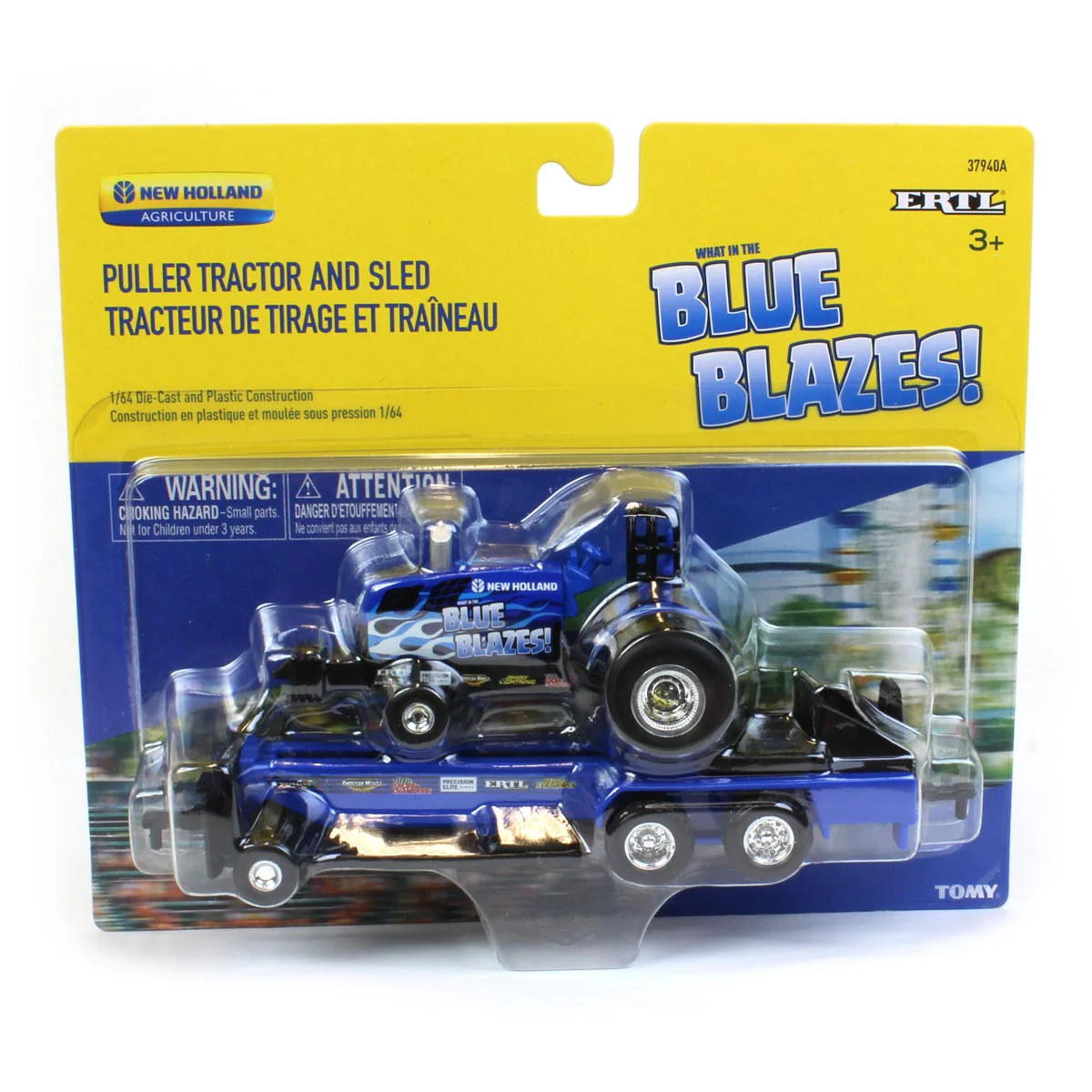 1/64 New Holland "Blue Blazes" Pulling Tractor with Pulling Sled - Image 5
