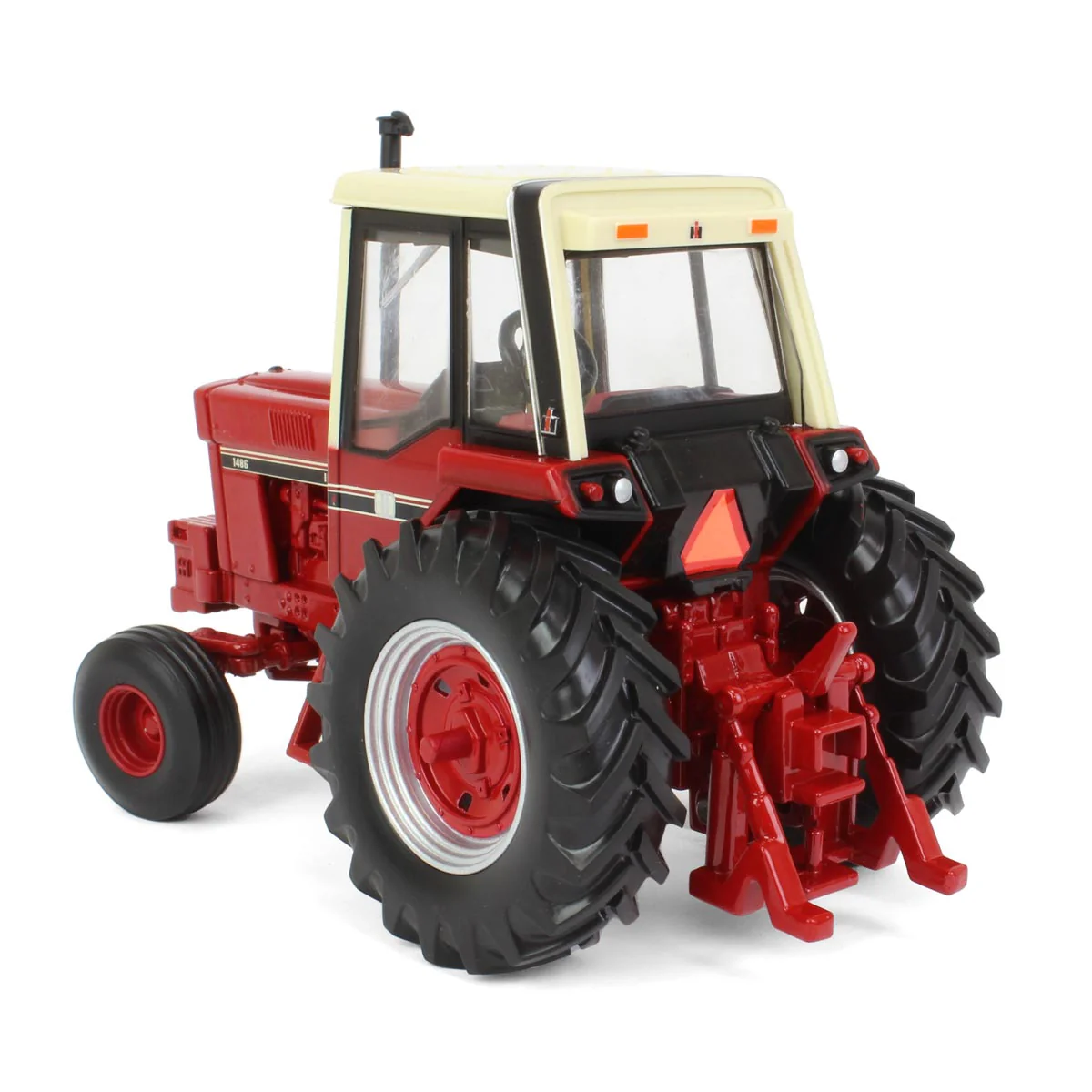 (B&D) 1/32 International Harvester 1486 Tractor by ERTL - Damaged Item - Image 4