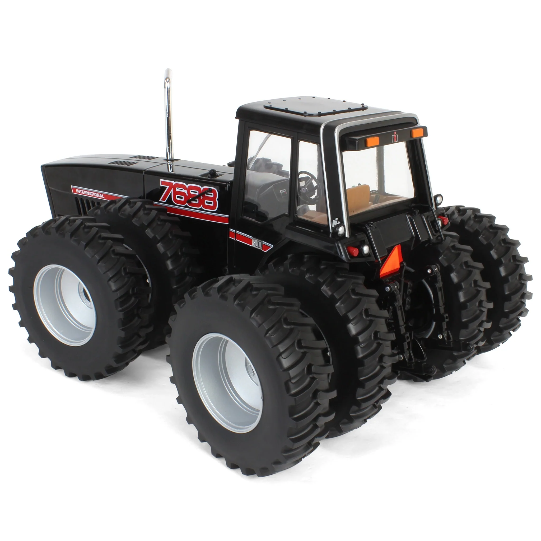 Black Chase Unit ~ 1/16 International Harvester 7688 Super 70 Series 2+2 Tractor, 3rd in Outback Toys Exclusive Power Series, ERTL Prestige - Image 5