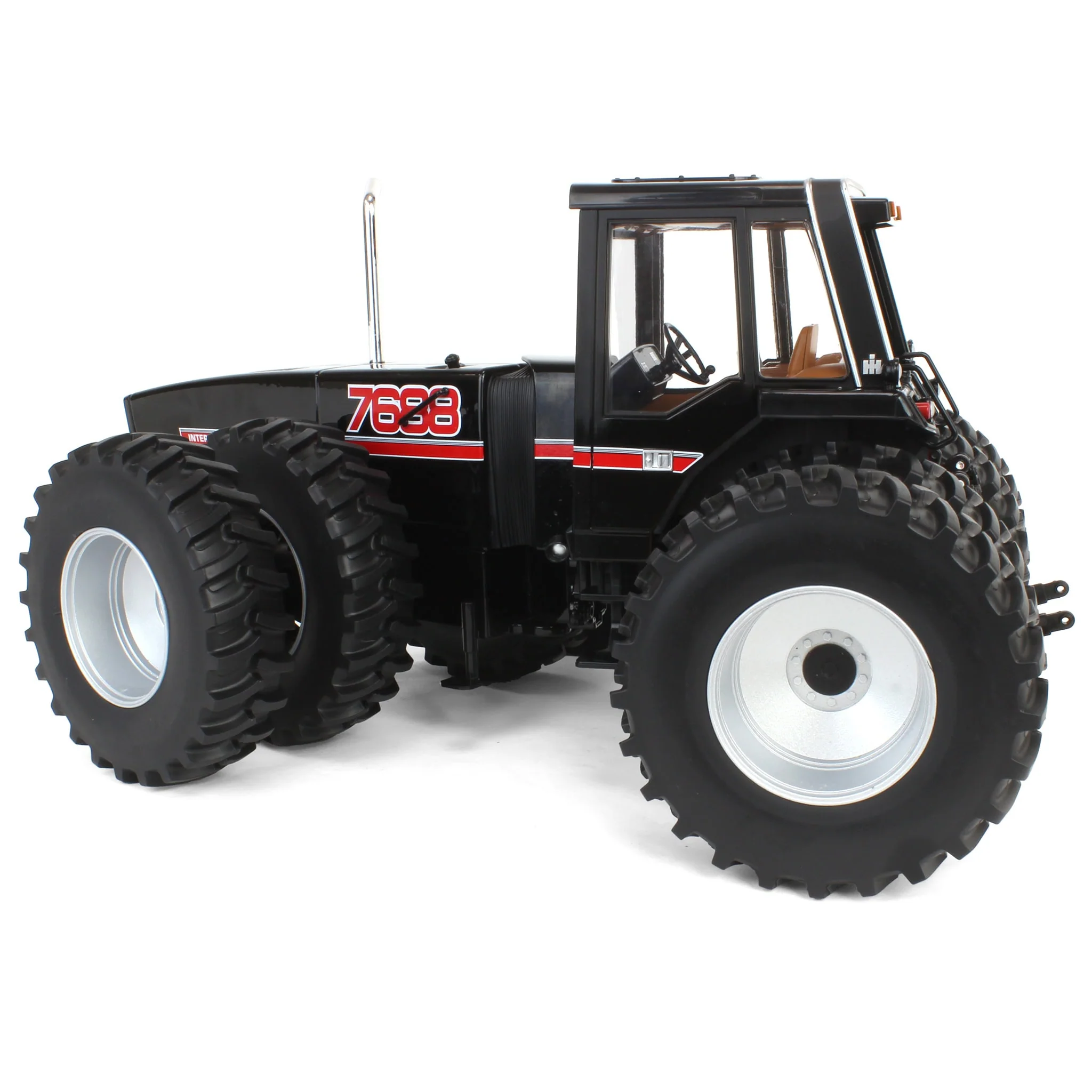 Black Chase Unit ~ 1/16 International Harvester 7688 Super 70 Series 2+2 Tractor, 3rd in Outback Toys Exclusive Power Series, ERTL Prestige - Image 6