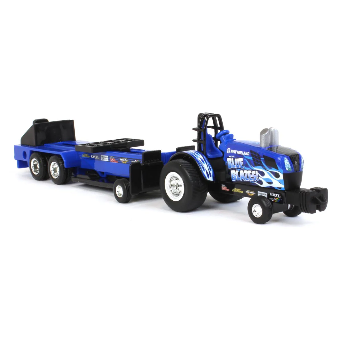 Set of 4 ~ 1/64 Case IH & New Holland Pulling Tractors with Pulling Sleds - Image 7